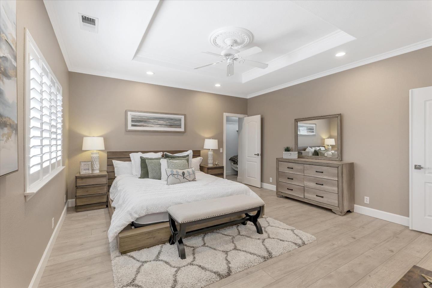 Detail Gallery Image 30 of 54 For 5213 Silvercrest Ridge Ct, San Jose,  CA 95135 - 5 Beds | 3 Baths