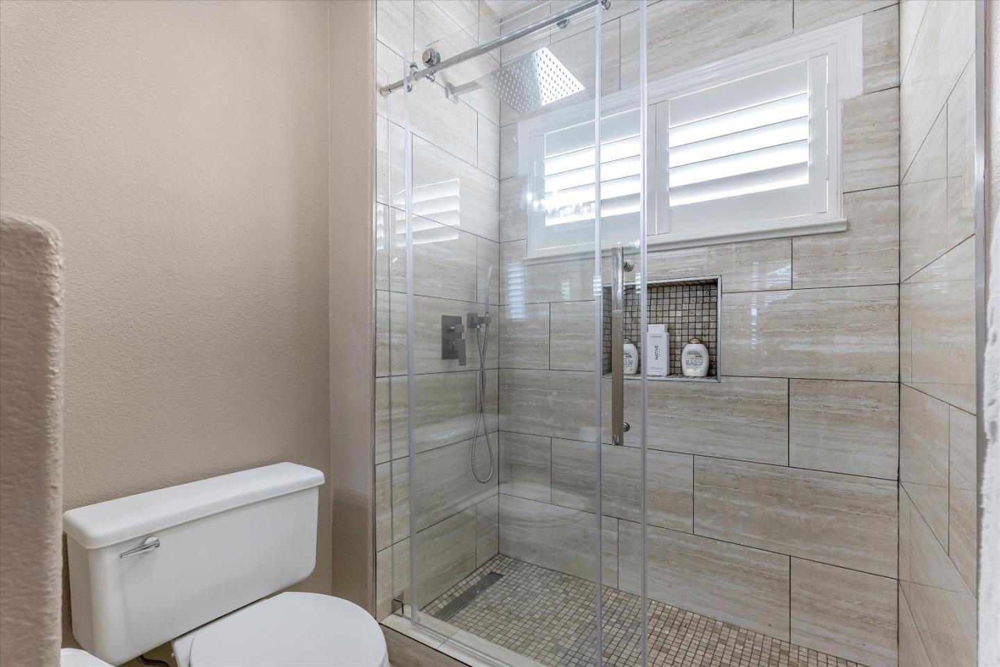 Detail Gallery Image 43 of 54 For 5213 Silvercrest Ridge Ct, San Jose,  CA 95135 - 5 Beds | 3 Baths