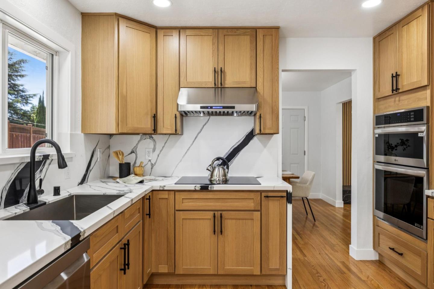 Detail Gallery Image 12 of 26 For 1500 E Campbell Ave, Campbell,  CA 95008 - 4 Beds | 2 Baths