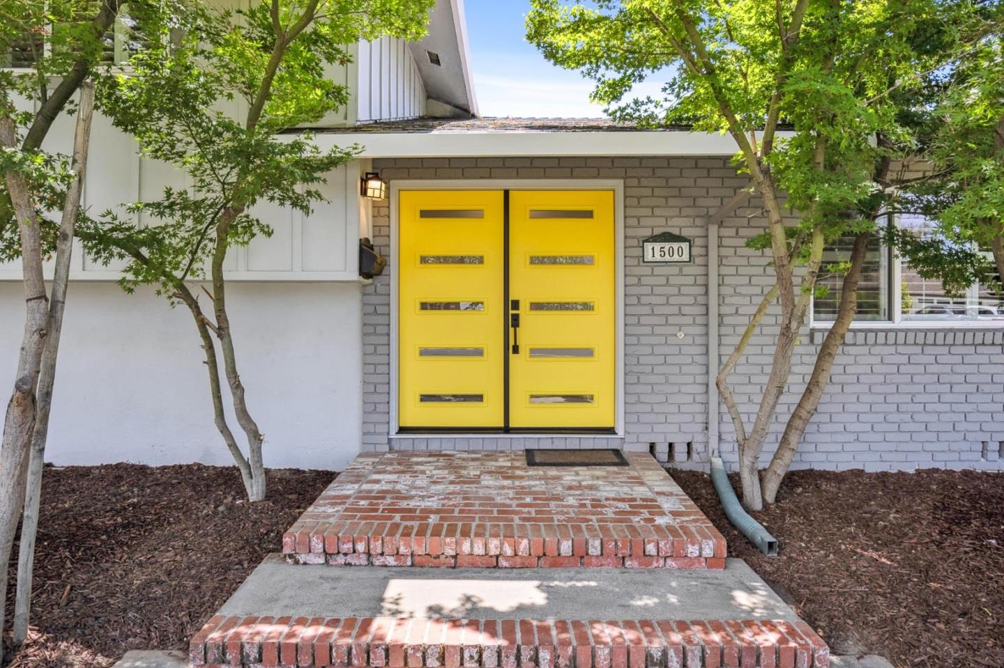 Detail Gallery Image 4 of 26 For 1500 E Campbell Ave, Campbell,  CA 95008 - 4 Beds | 2 Baths