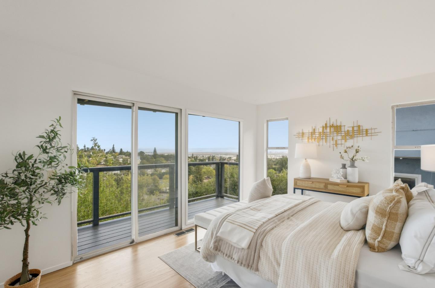 Detail Gallery Image 24 of 44 For 88 Madera Ave, San Carlos,  CA 94070 - 3 Beds | 2/1 Baths