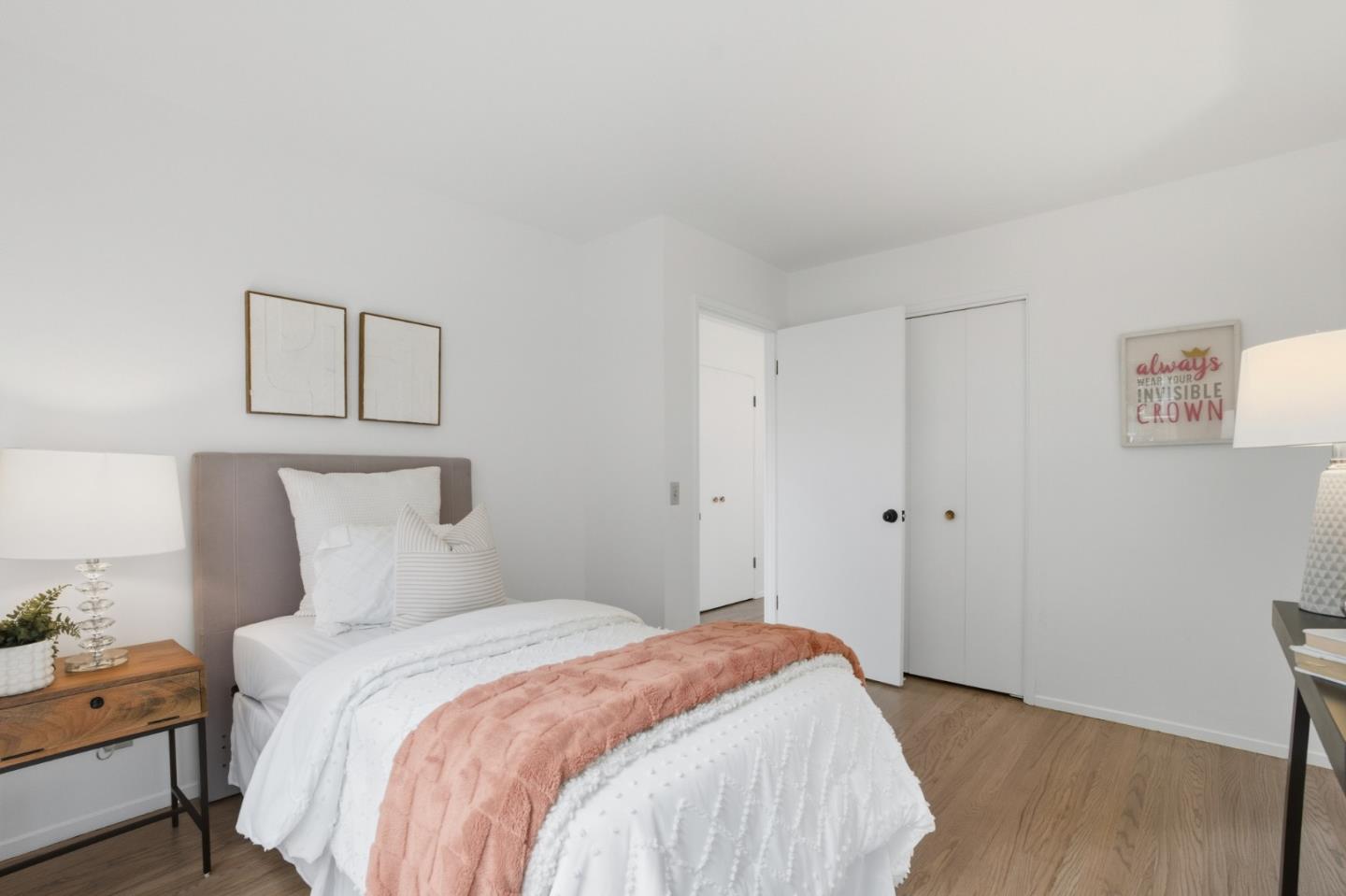 Detail Gallery Image 33 of 44 For 88 Madera Ave, San Carlos,  CA 94070 - 3 Beds | 2/1 Baths