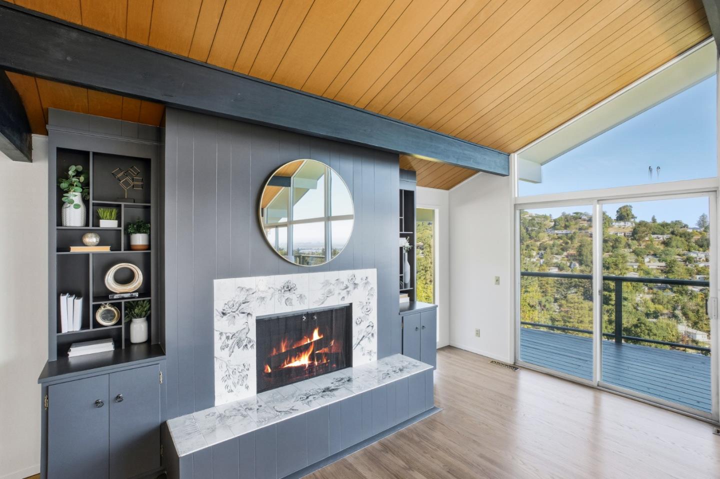 Detail Gallery Image 5 of 44 For 88 Madera Ave, San Carlos,  CA 94070 - 3 Beds | 2/1 Baths