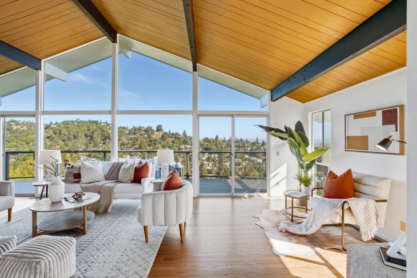 Detail Gallery Image 8 of 44 For 88 Madera Ave, San Carlos,  CA 94070 - 3 Beds | 2/1 Baths