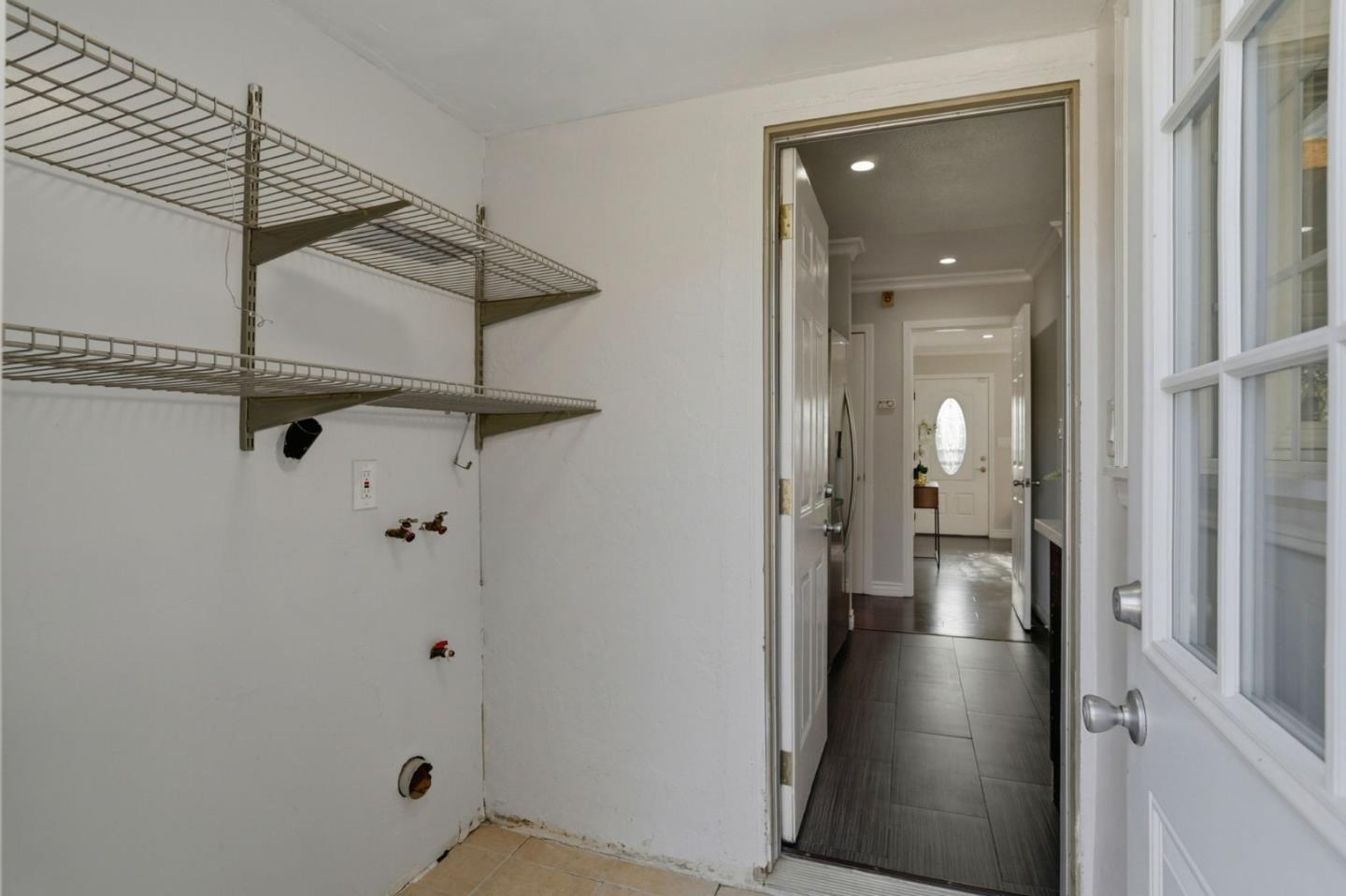 Detail Gallery Image 31 of 39 For 2181 Evelyn Ave, San Jose,  CA 95122 - 3 Beds | 2 Baths