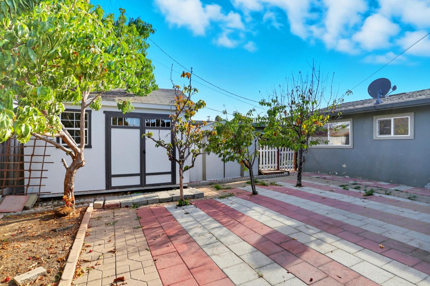 Detail Gallery Image 33 of 39 For 2181 Evelyn Ave, San Jose,  CA 95122 - 3 Beds | 2 Baths