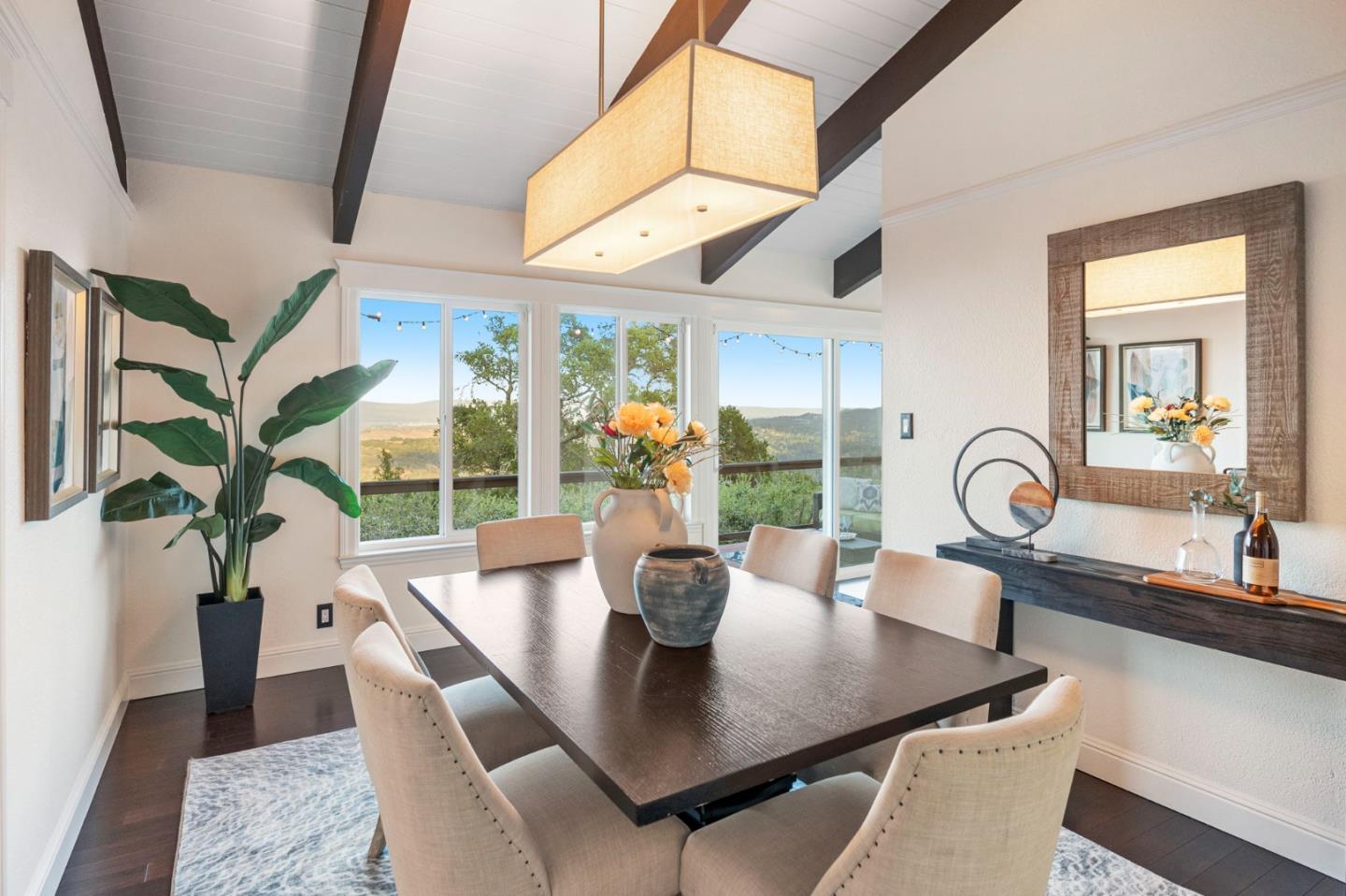 Detail Gallery Image 16 of 45 For 168 Sunrise Dr, Woodside,  CA 94062 - 2 Beds | 2 Baths