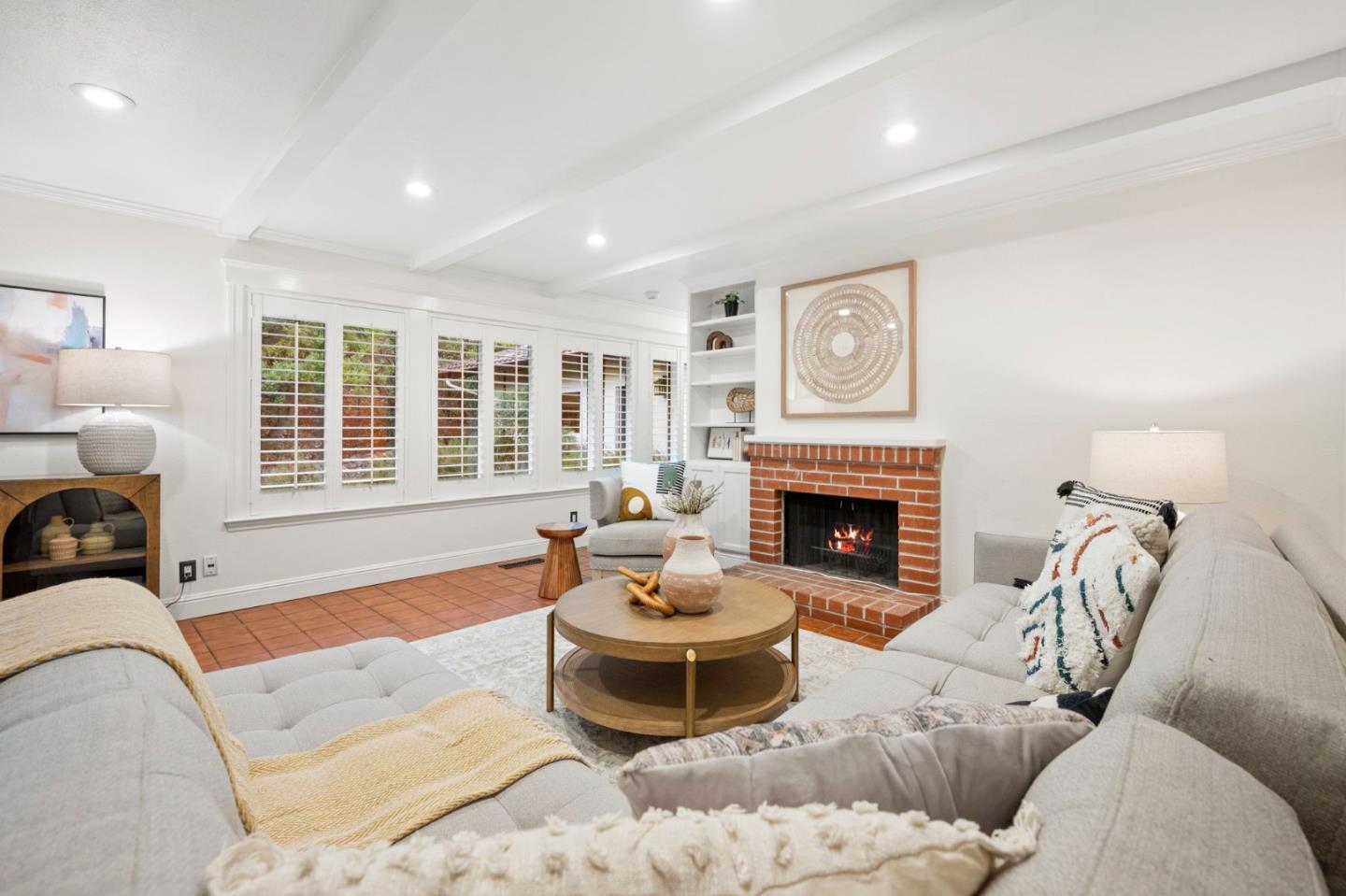 Detail Gallery Image 19 of 45 For 168 Sunrise Dr, Woodside,  CA 94062 - 2 Beds | 2 Baths