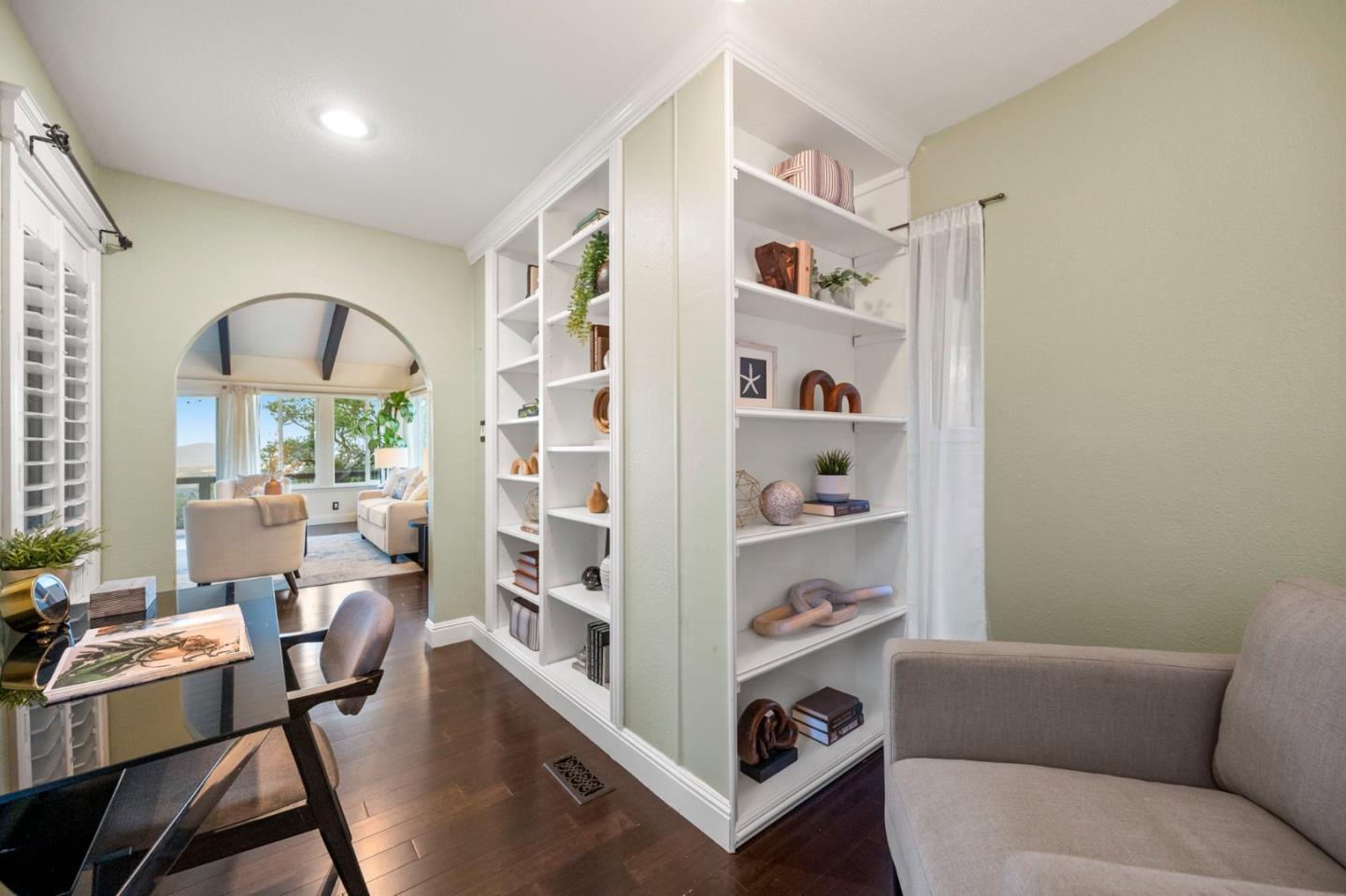 Detail Gallery Image 30 of 45 For 168 Sunrise Dr, Woodside,  CA 94062 - 2 Beds | 2 Baths