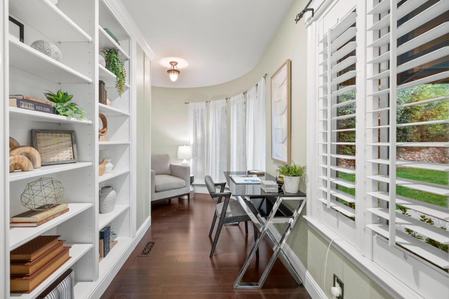 Detail Gallery Image 31 of 45 For 168 Sunrise Dr, Woodside,  CA 94062 - 2 Beds | 2 Baths