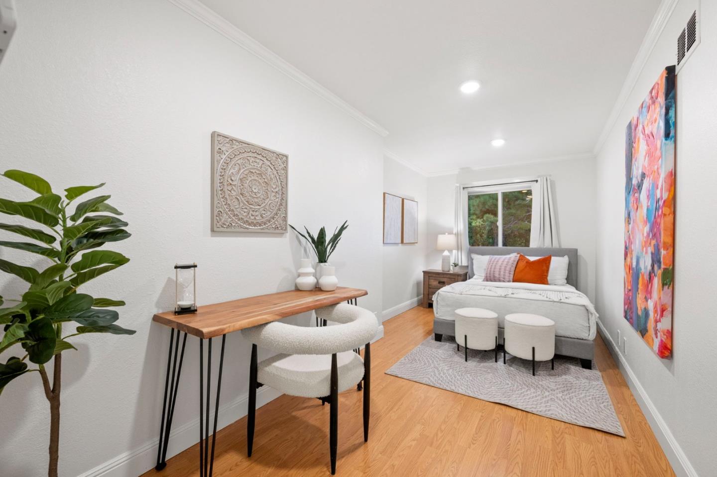 Detail Gallery Image 38 of 45 For 168 Sunrise Dr, Woodside,  CA 94062 - 2 Beds | 2 Baths