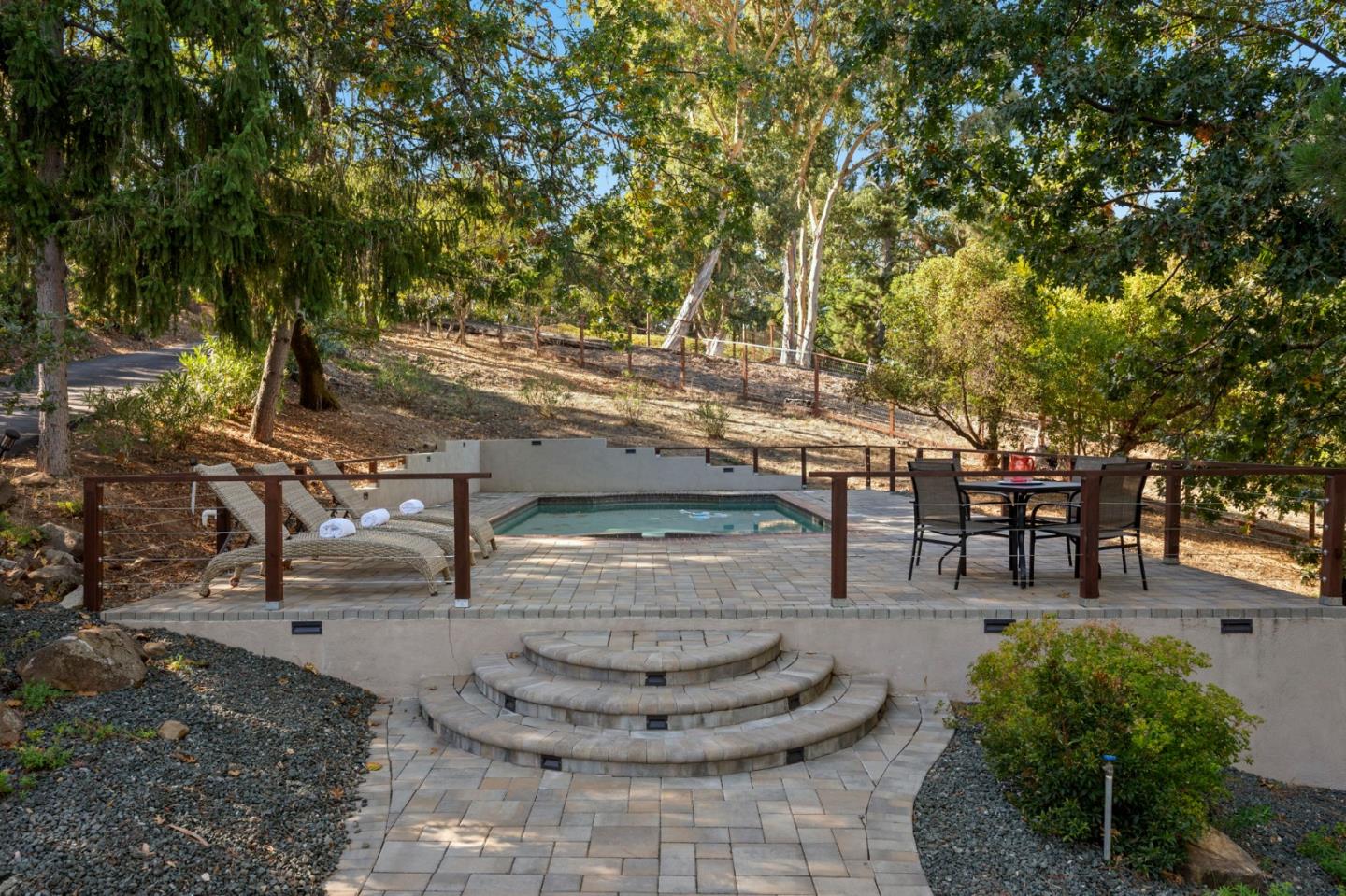 Detail Gallery Image 39 of 45 For 168 Sunrise Dr, Woodside,  CA 94062 - 2 Beds | 2 Baths