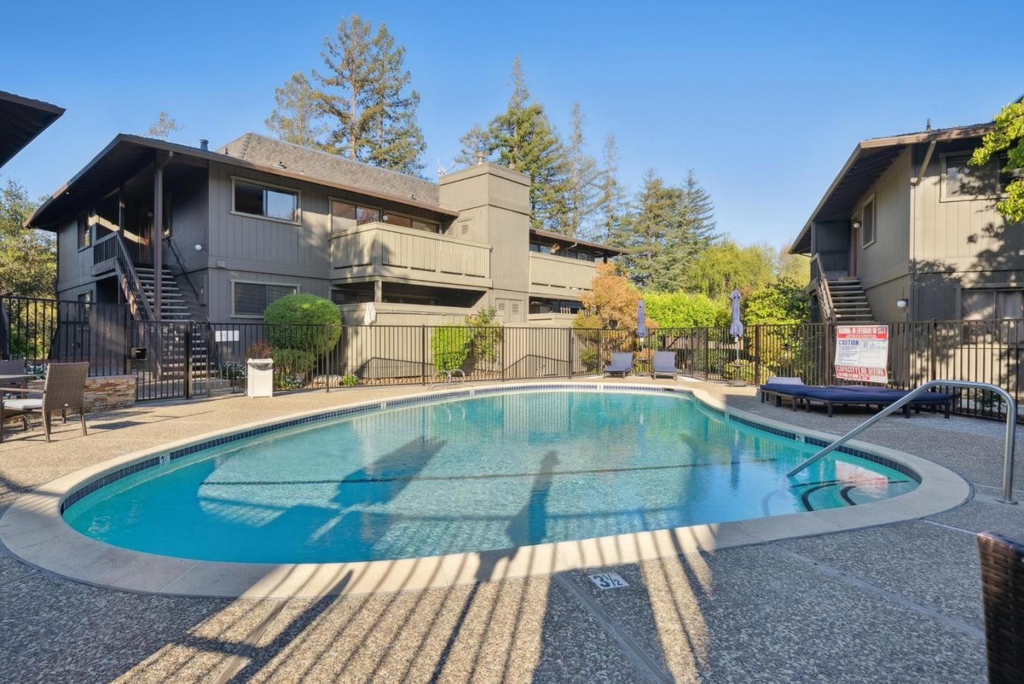 Detail Gallery Image 18 of 19 For 14355 Saratoga Ave a,  Saratoga,  CA 95070 - 3 Beds | 2 Baths