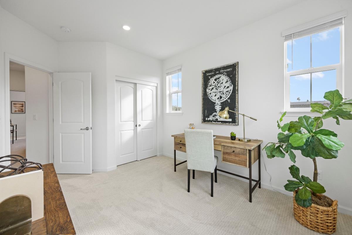 Detail Gallery Image 34 of 35 For 3775 Castro Valley Blvd, Castro Valley,  CA 94546 - 3 Beds | 2/1 Baths