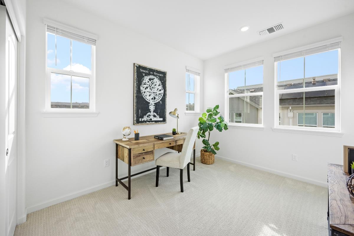 Detail Gallery Image 35 of 35 For 3775 Castro Valley Blvd, Castro Valley,  CA 94546 - 3 Beds | 2/1 Baths