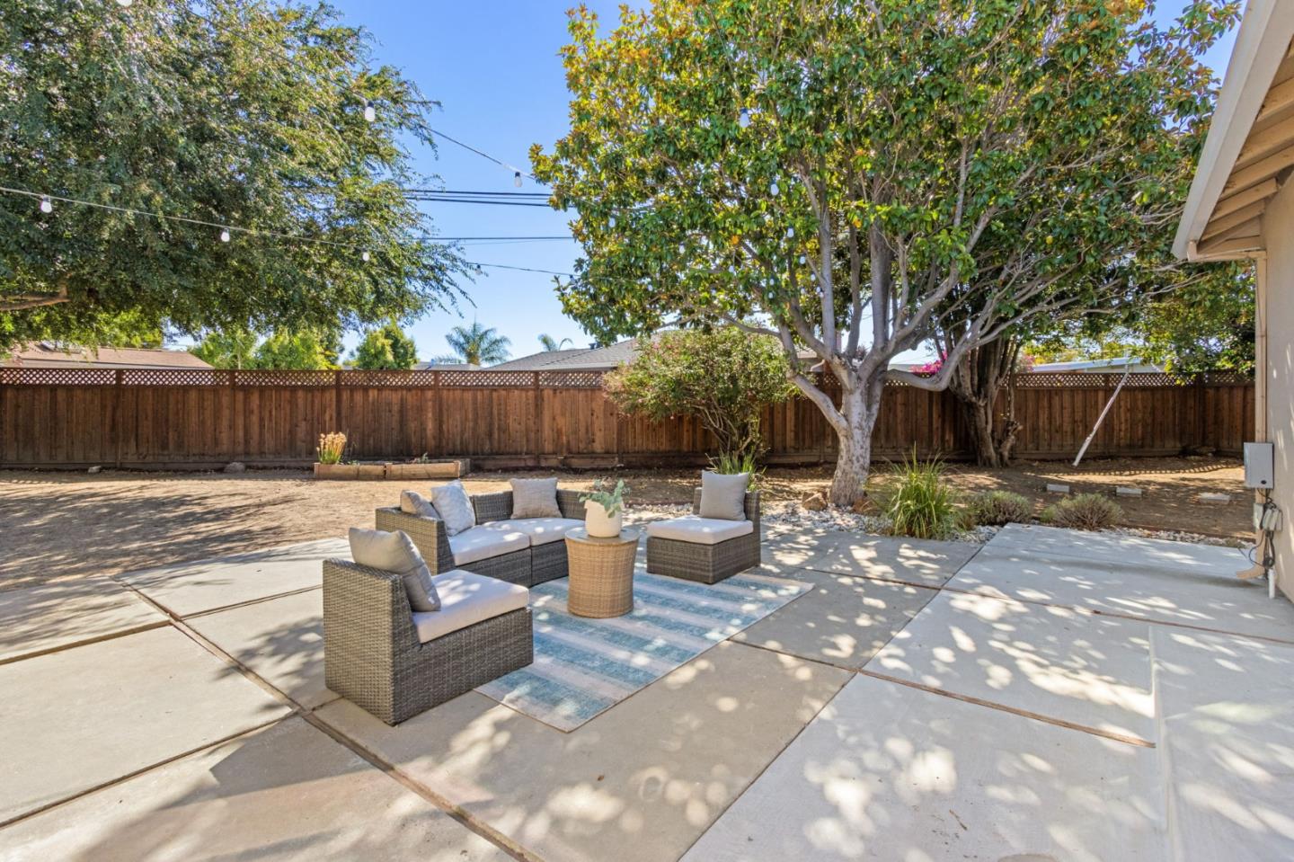 Detail Gallery Image 37 of 58 For 1418 Hancock Ave, San Mateo,  CA 94403 - 4 Beds | 2 Baths