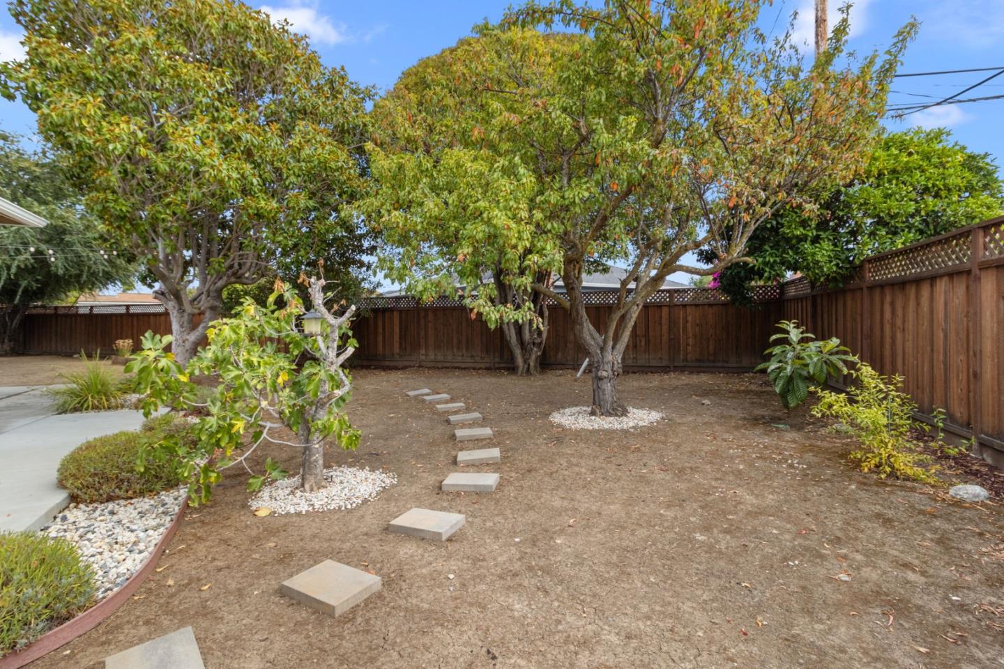 Detail Gallery Image 45 of 58 For 1418 Hancock Ave, San Mateo,  CA 94403 - 4 Beds | 2 Baths