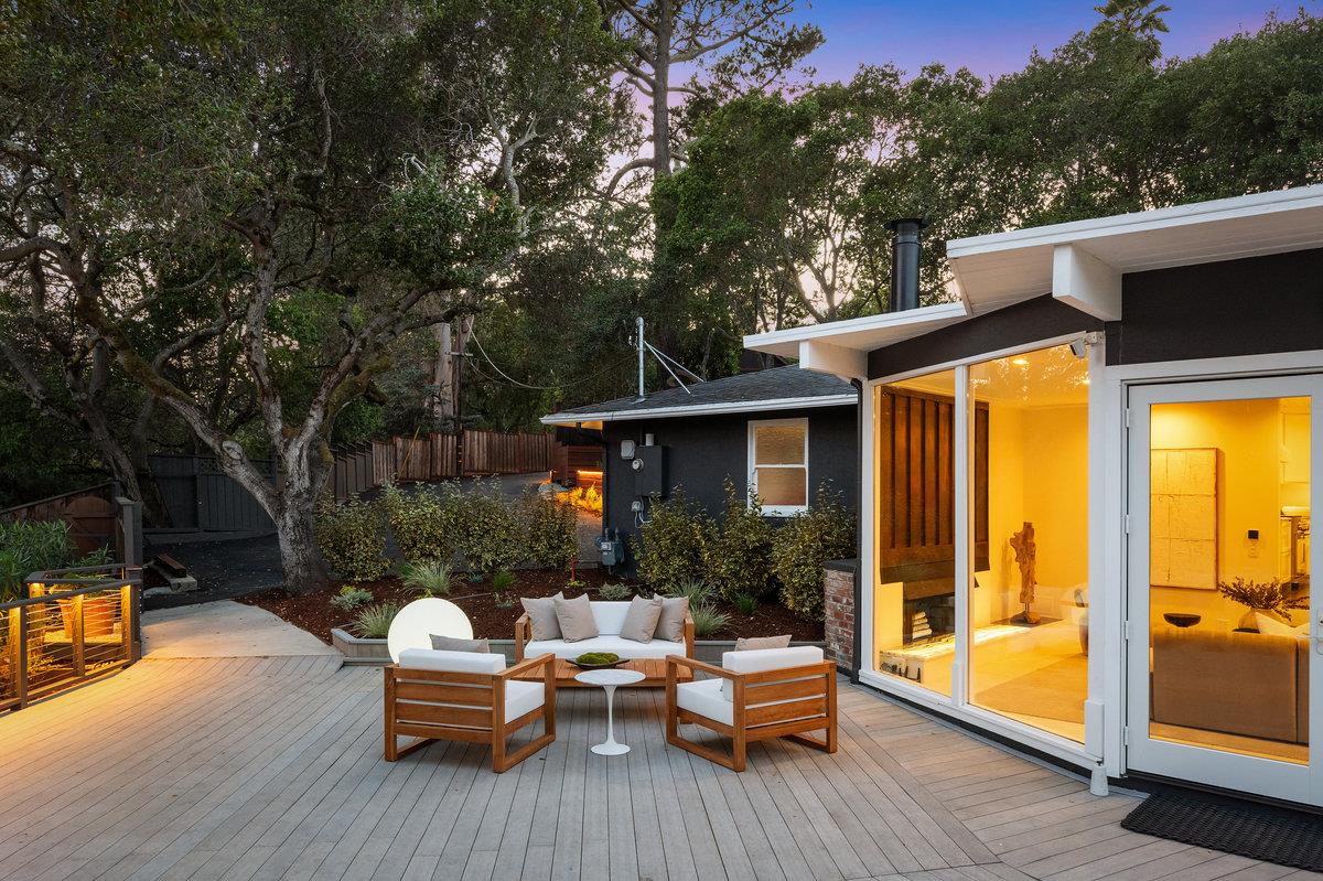 Detail Gallery Image 32 of 36 For 745 Endfield Way, Hillsborough,  CA 94010 - 4 Beds | 3 Baths