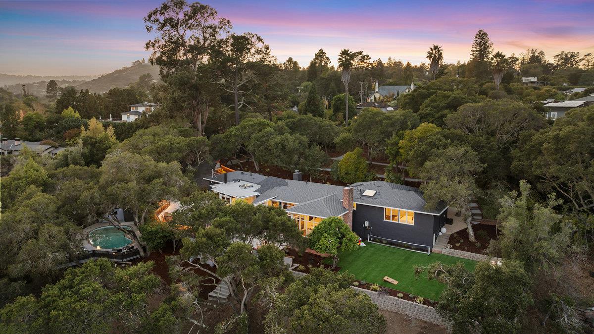 Detail Gallery Image 36 of 36 For 745 Endfield Way, Hillsborough,  CA 94010 - 4 Beds | 3 Baths