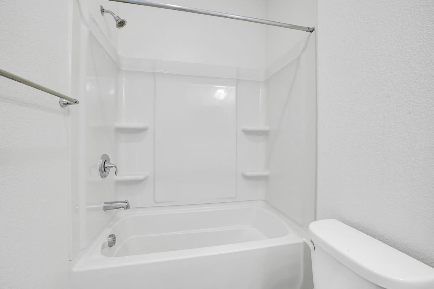 Detail Gallery Image 18 of 42 For 2580 Gimelli Way, San Jose,  CA 95133 - 3 Beds | 3 Baths