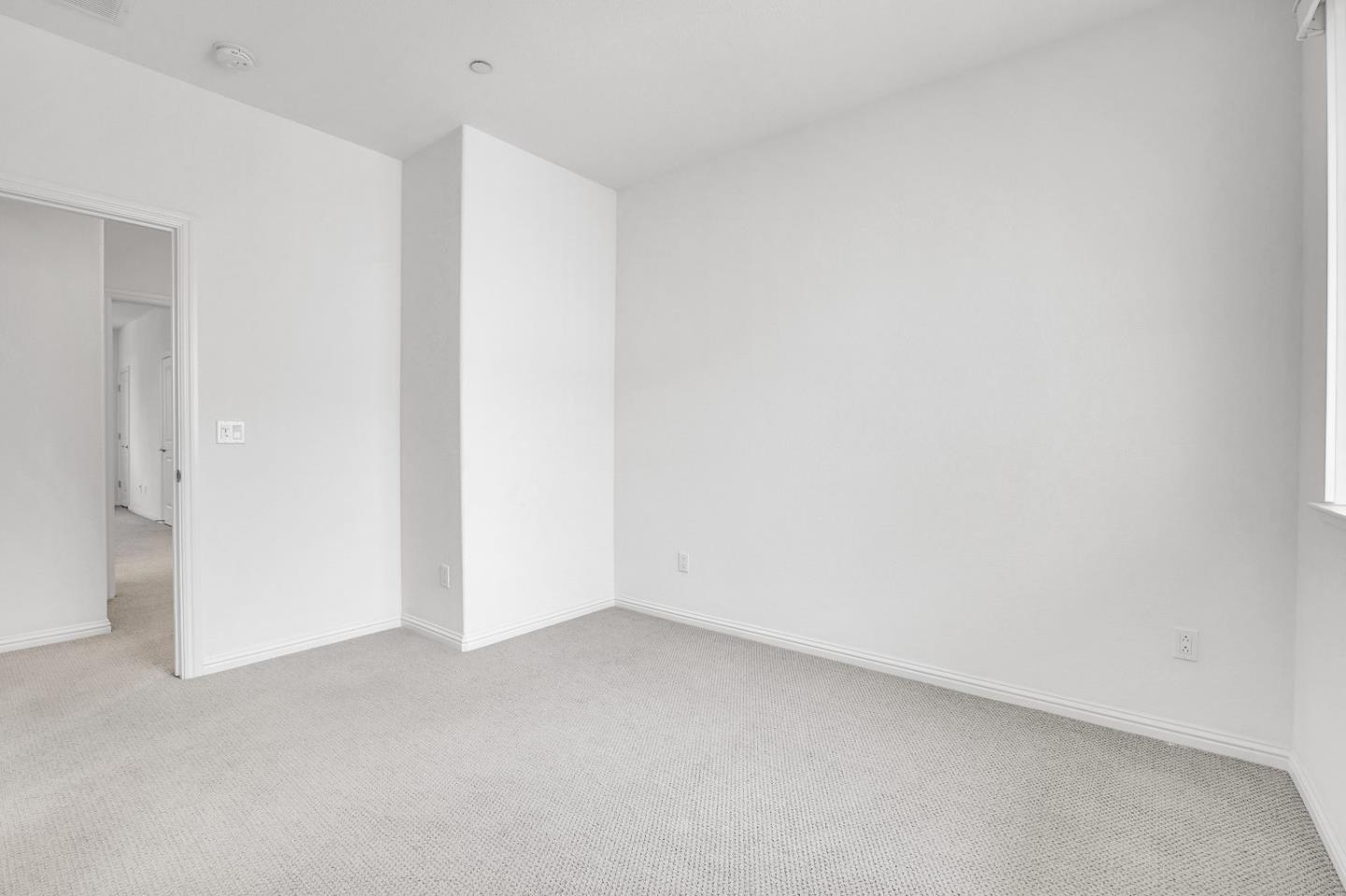 Detail Gallery Image 22 of 42 For 2580 Gimelli Way, San Jose,  CA 95133 - 3 Beds | 3 Baths