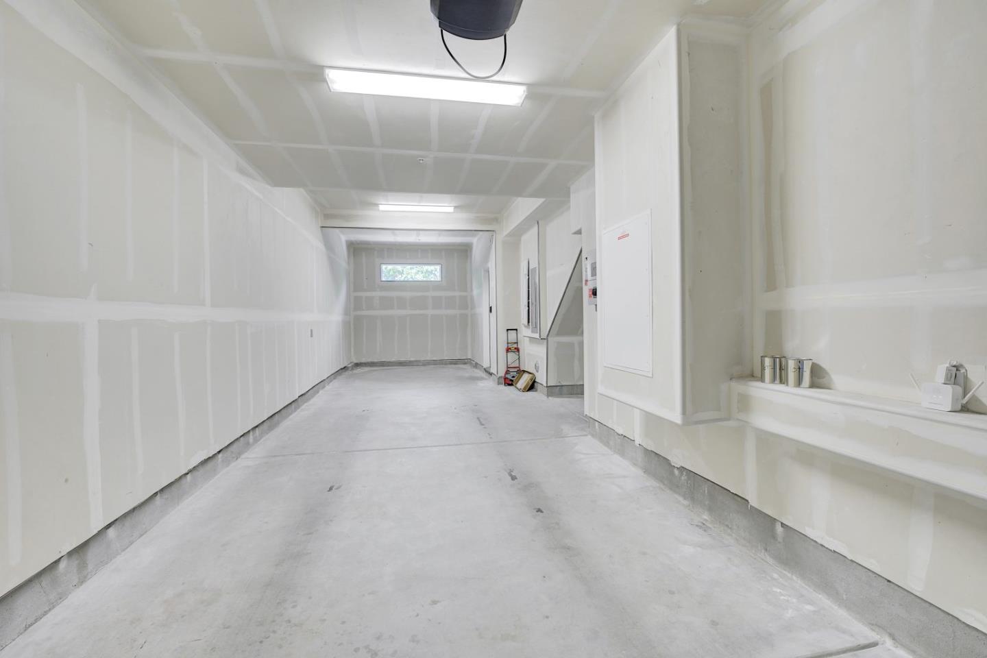 Detail Gallery Image 34 of 42 For 2580 Gimelli Way, San Jose,  CA 95133 - 3 Beds | 3 Baths