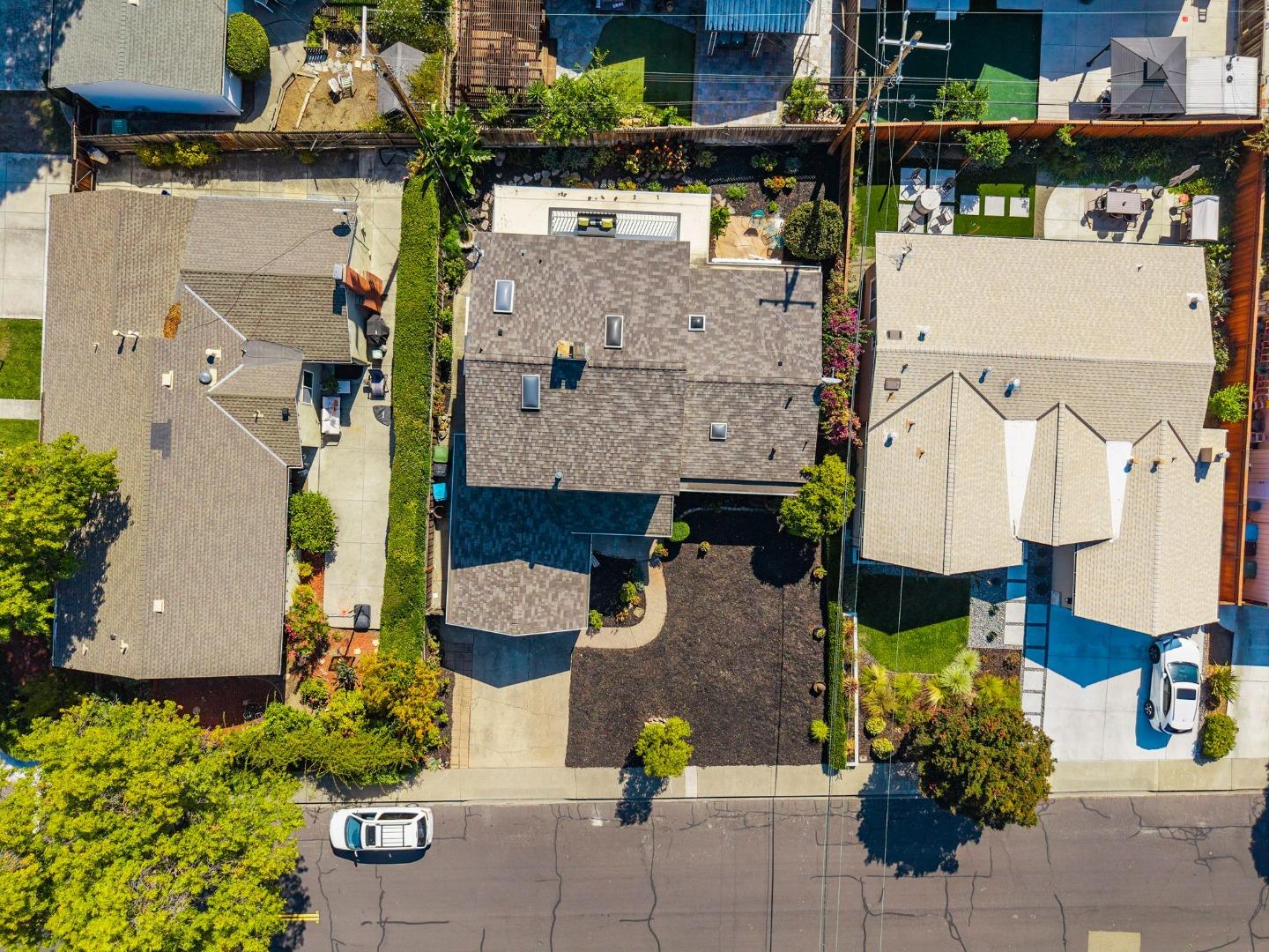 Detail Gallery Image 13 of 53 For 2416 Johnson Pl, Santa Clara,  CA 95050 - 5 Beds | 3 Baths