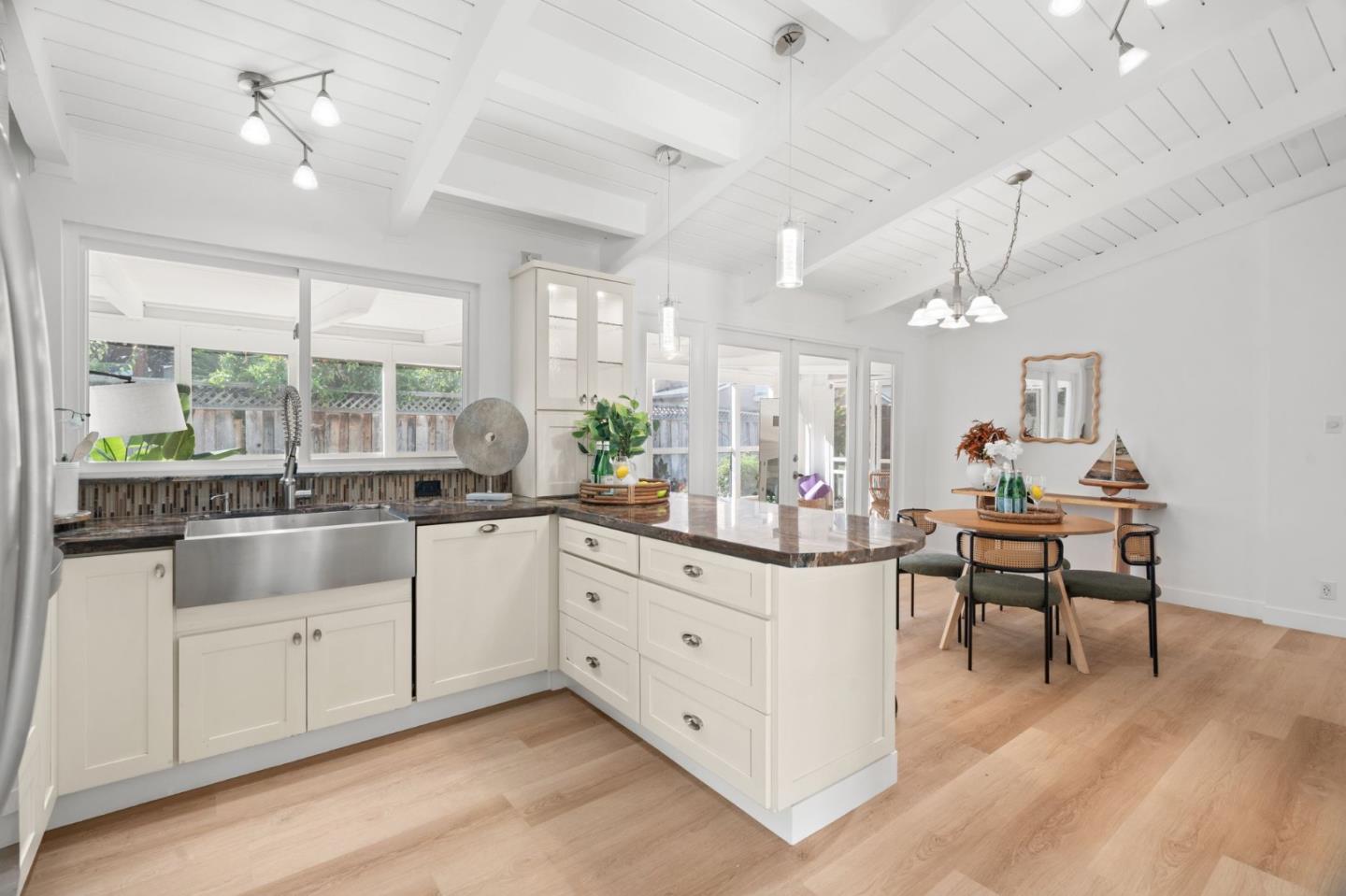 Detail Gallery Image 25 of 53 For 2416 Johnson Pl, Santa Clara,  CA 95050 - 5 Beds | 3 Baths