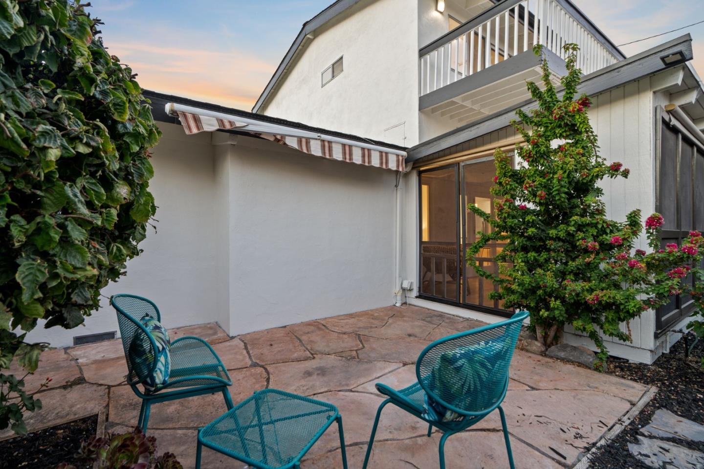 Detail Gallery Image 5 of 53 For 2416 Johnson Pl, Santa Clara,  CA 95050 - 5 Beds | 3 Baths