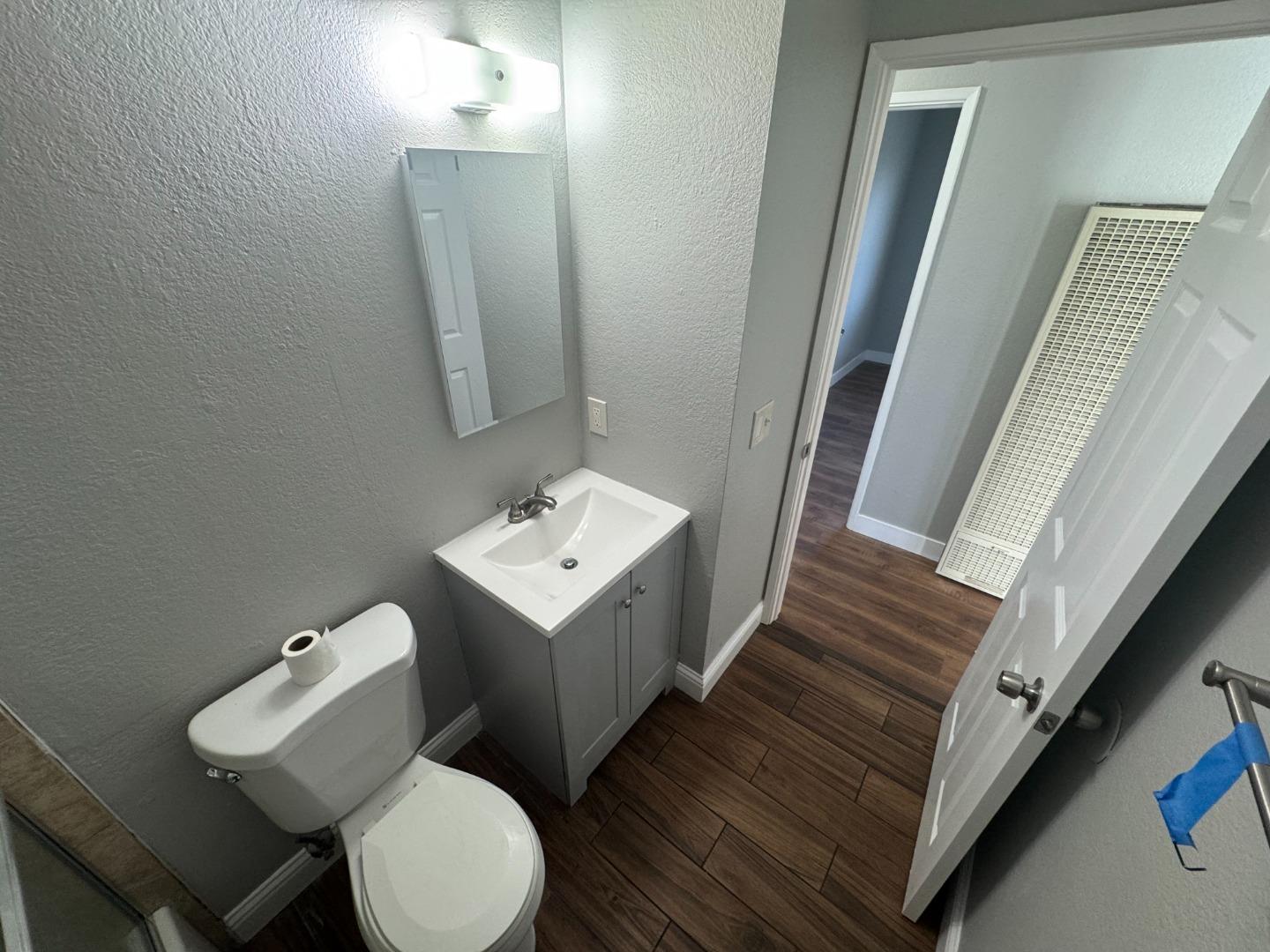 Detail Gallery Image 21 of 23 For 1051 Rider Ave #F,  Salinas,  CA 93905 - 3 Beds | 1 Baths