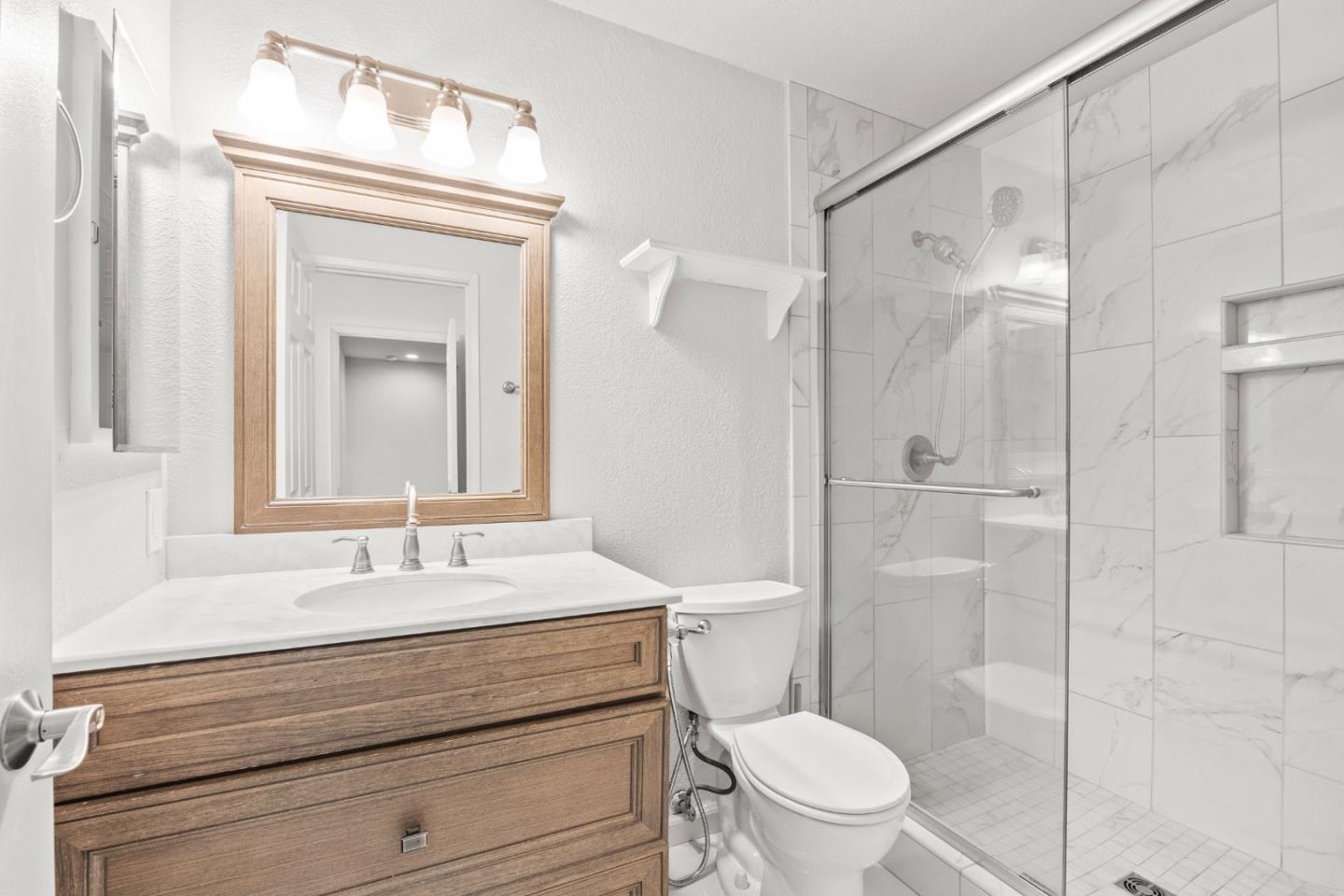 Detail Gallery Image 21 of 26 For 3828 Keneland Way, Pleasanton,  CA 94588 - 4 Beds | 2/1 Baths