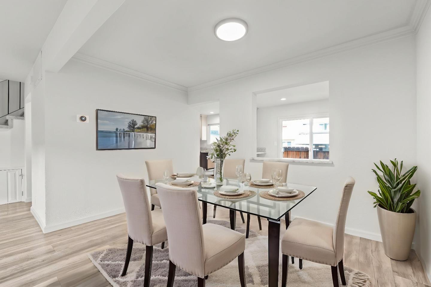 Detail Gallery Image 4 of 26 For 3828 Keneland Way, Pleasanton,  CA 94588 - 4 Beds | 2/1 Baths