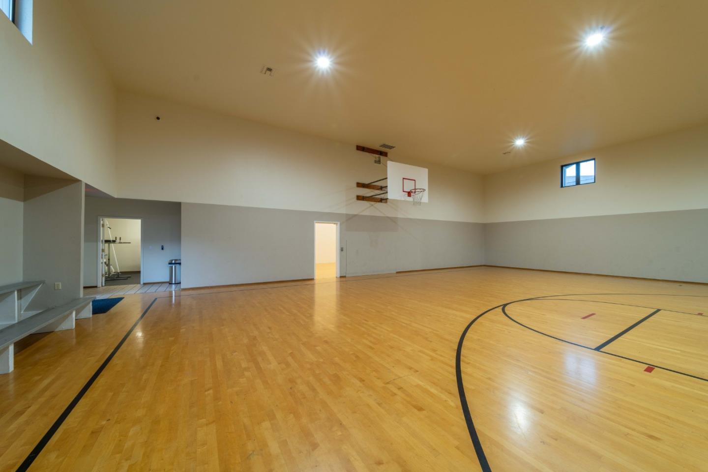 Detail Gallery Image 13 of 31 For 3354 Shadow Park Pl, San Jose,  CA 95121 - 2 Beds | 1 Baths