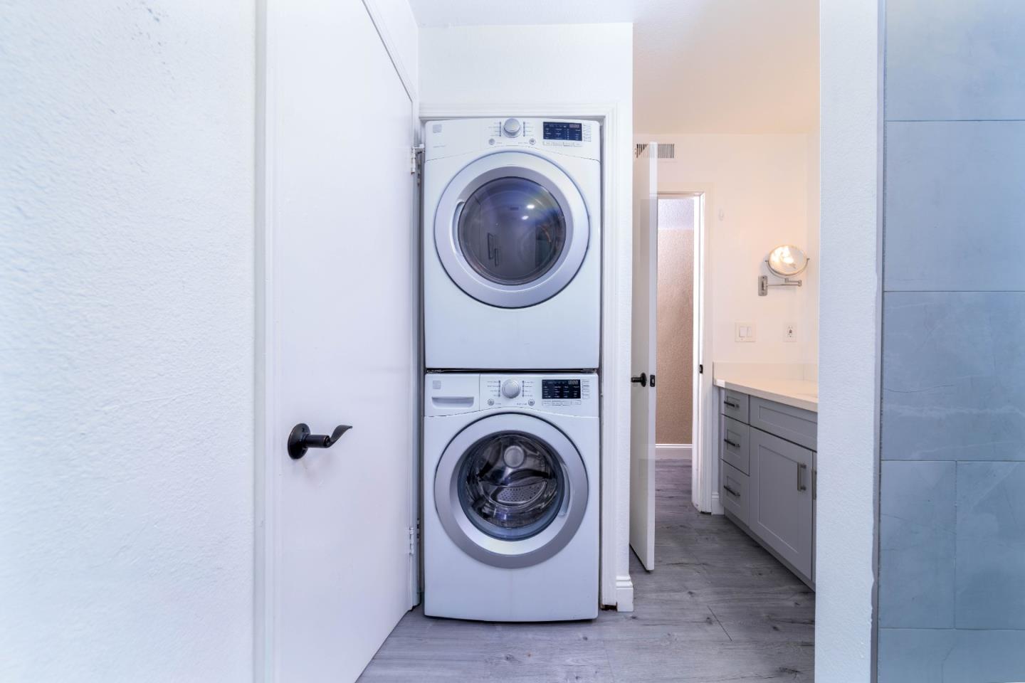 Detail Gallery Image 32 of 33 For 3354 Shadow Park Pl, San Jose,  CA 95121 - 2 Beds | 1 Baths