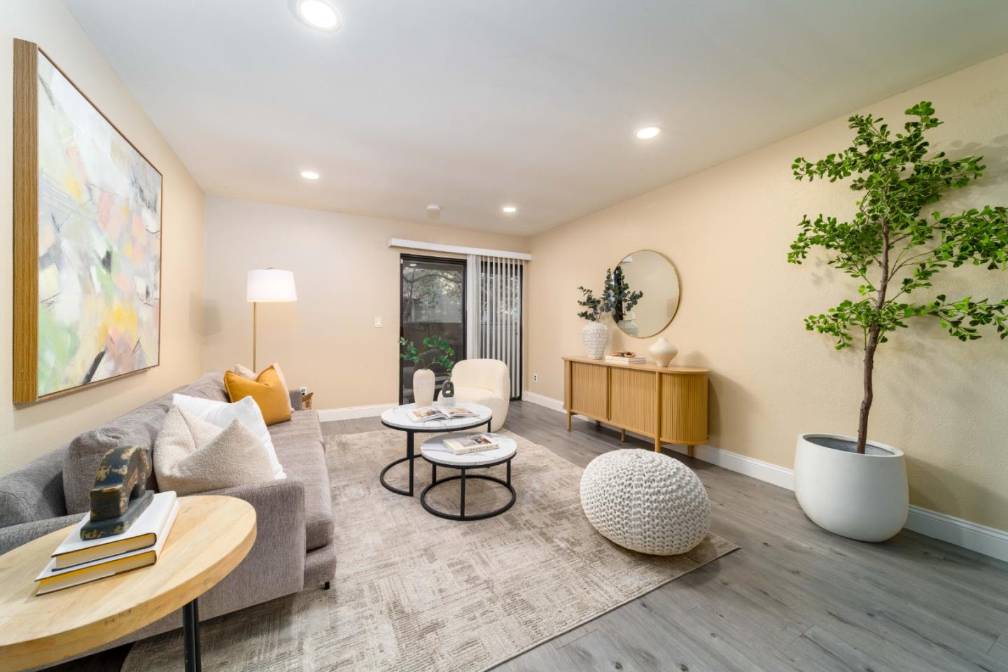 Detail Gallery Image 7 of 31 For 3354 Shadow Park Pl, San Jose,  CA 95121 - 2 Beds | 1 Baths