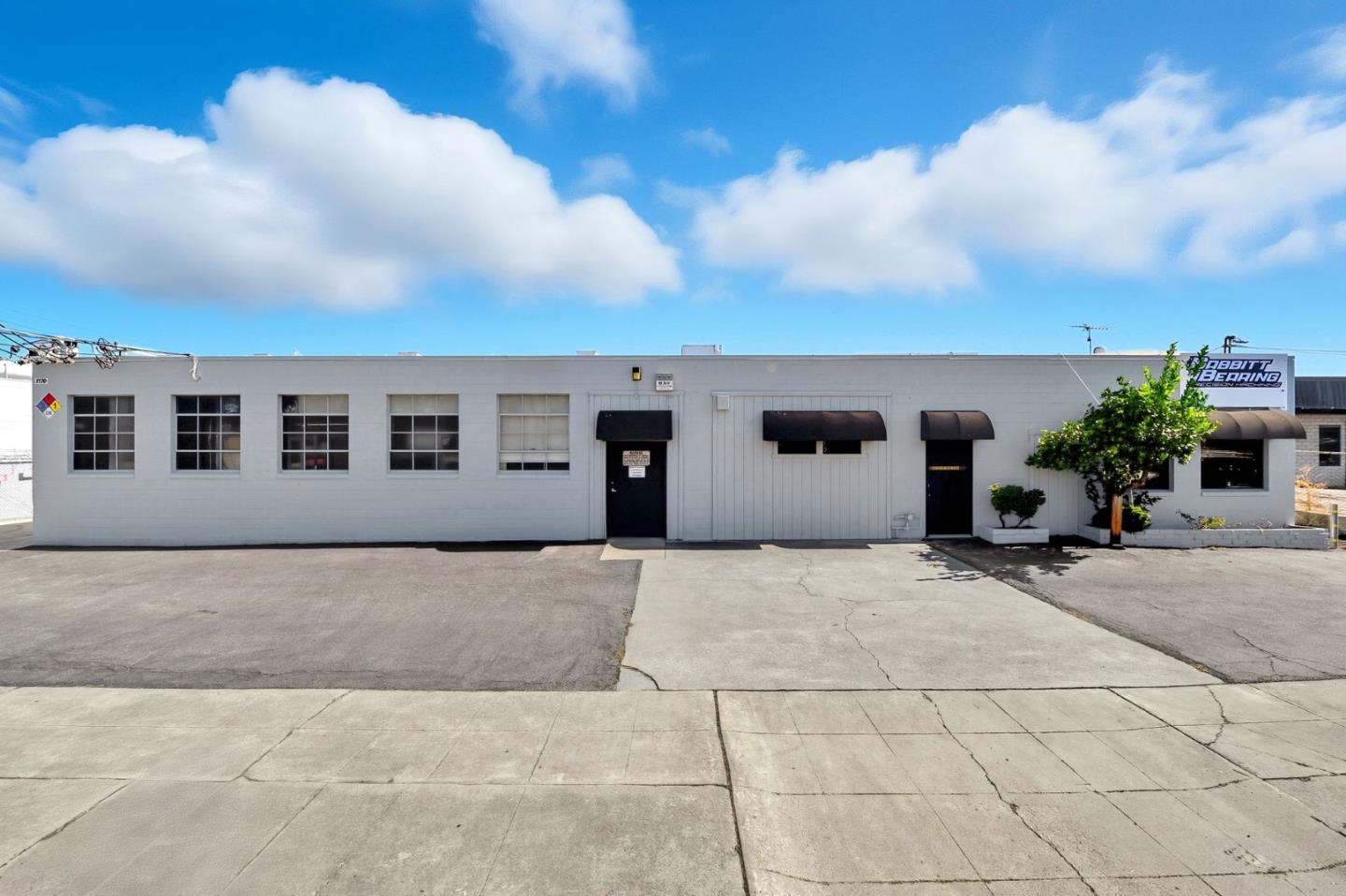 Detail Gallery Image 2 of 47 For 1170 N 5th St, San Jose,  CA 95112 - – Beds | – Baths