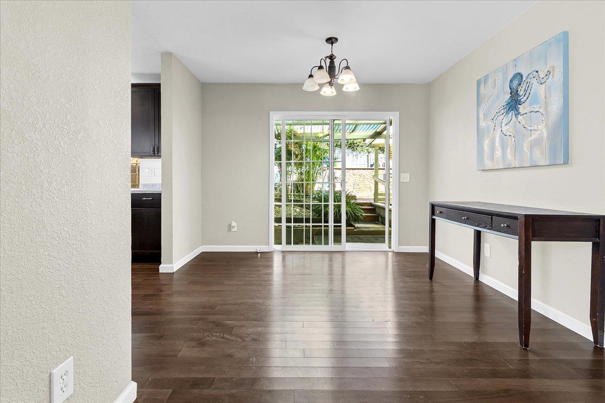 Detail Gallery Image 12 of 26 For 17780 Berta Canyon Rd, Prunedale,  CA 93907 - 3 Beds | 2/1 Baths