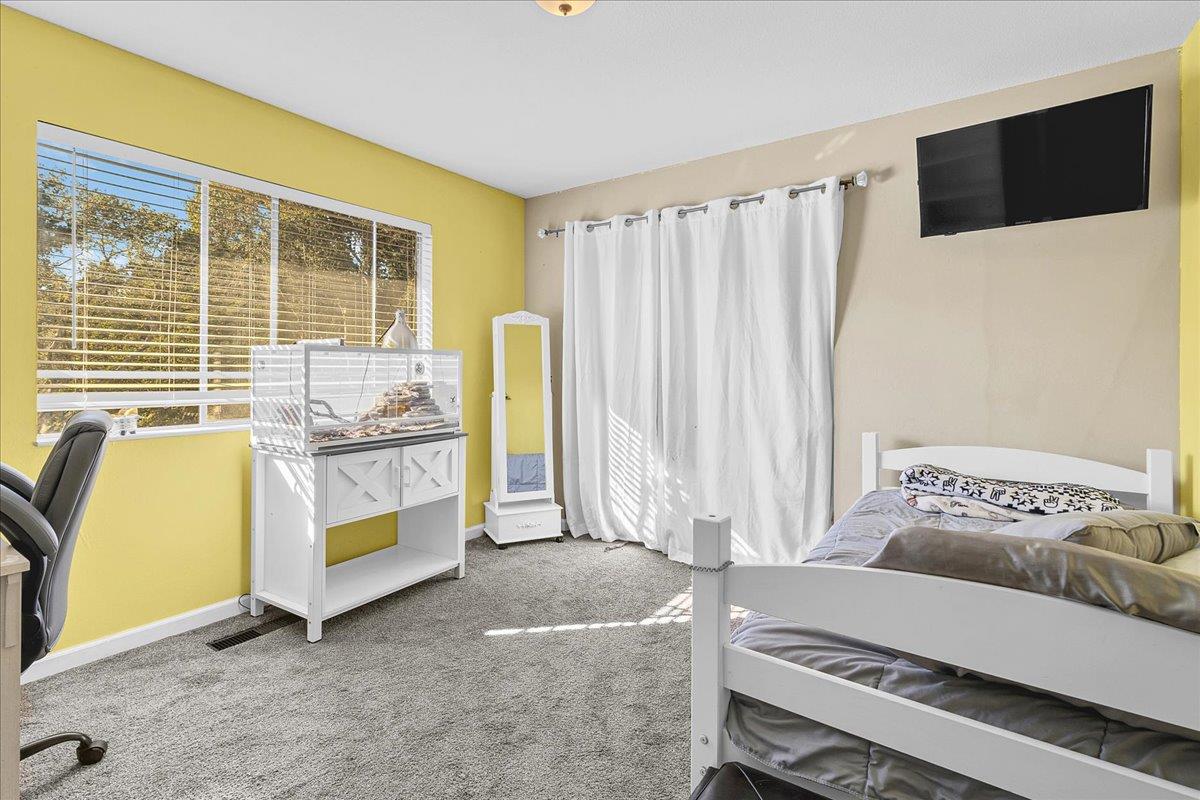 Detail Gallery Image 20 of 26 For 17780 Berta Canyon Rd, Prunedale,  CA 93907 - 3 Beds | 2/1 Baths