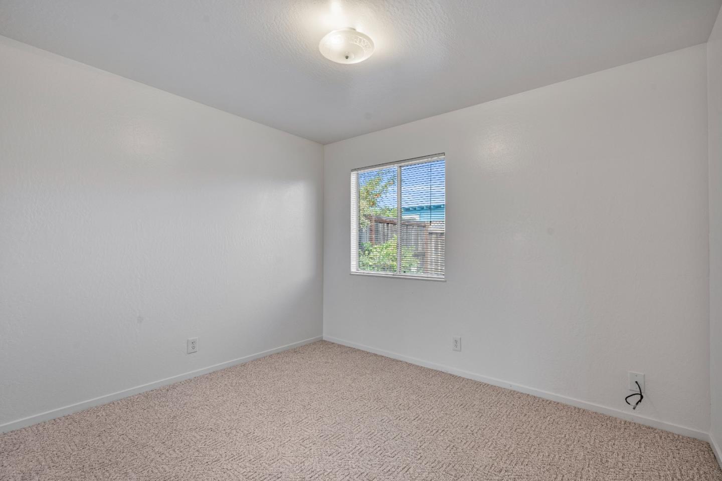 Detail Gallery Image 21 of 36 For 587 Mariposa St, Salinas,  CA 93906 - 3 Beds | 2 Baths