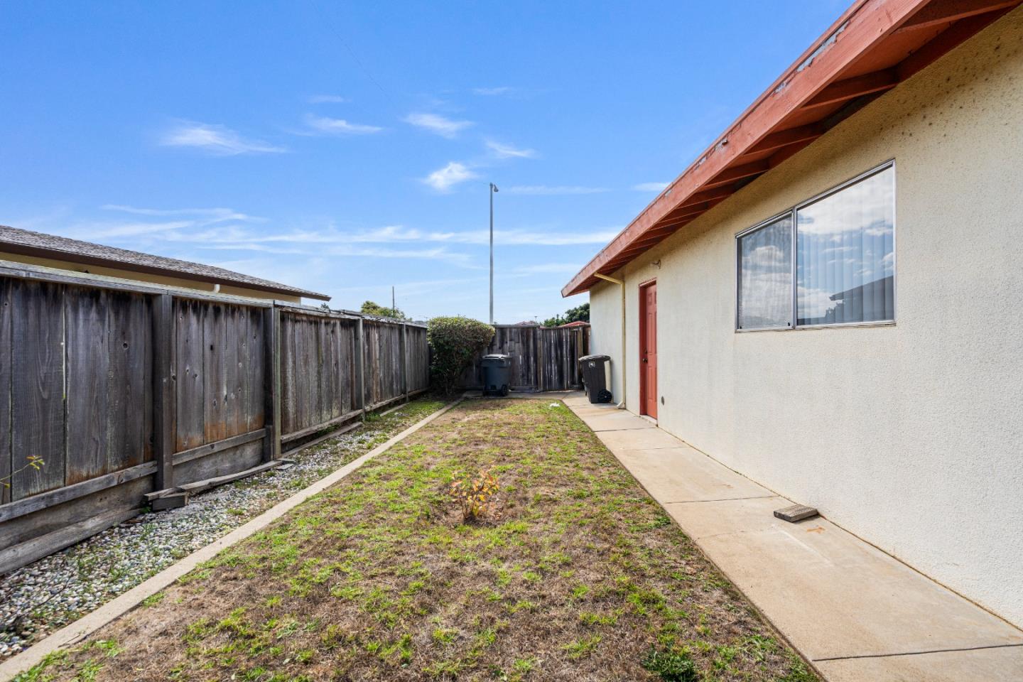 Detail Gallery Image 26 of 36 For 587 Mariposa St, Salinas,  CA 93906 - 3 Beds | 2 Baths