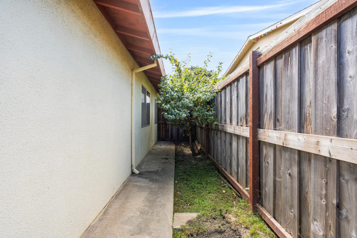 Detail Gallery Image 29 of 36 For 587 Mariposa St, Salinas,  CA 93906 - 3 Beds | 2 Baths
