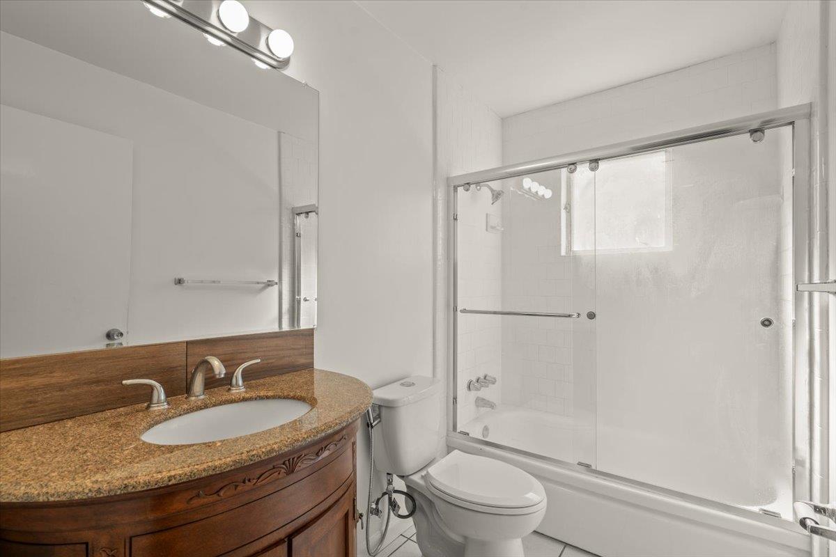 Detail Gallery Image 11 of 16 For 10101 Richwood Dr, Cupertino,  CA 95014 - 3 Beds | 2 Baths