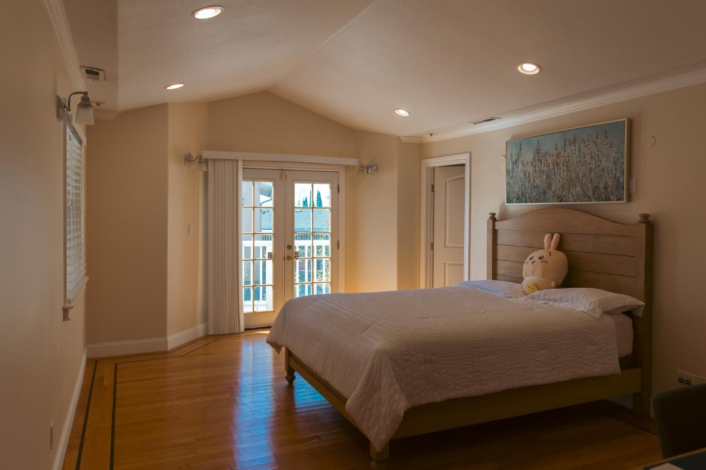 Detail Gallery Image 17 of 53 For 1837 S White Rd, San Jose,  CA 95127 - 4 Beds | 3/1 Baths