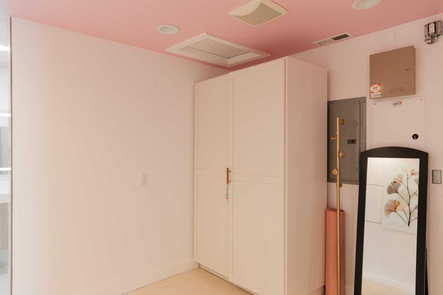 Detail Gallery Image 19 of 53 For 1837 S White Rd, San Jose,  CA 95127 - 4 Beds | 3/1 Baths