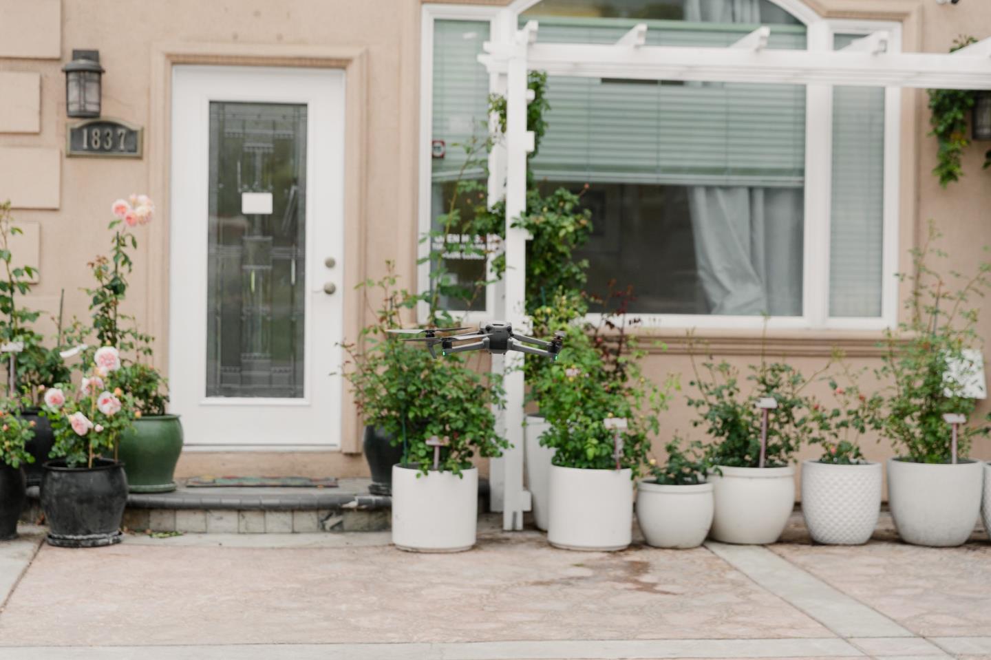 Detail Gallery Image 39 of 53 For 1837 S White Rd, San Jose,  CA 95127 - 4 Beds | 3/1 Baths