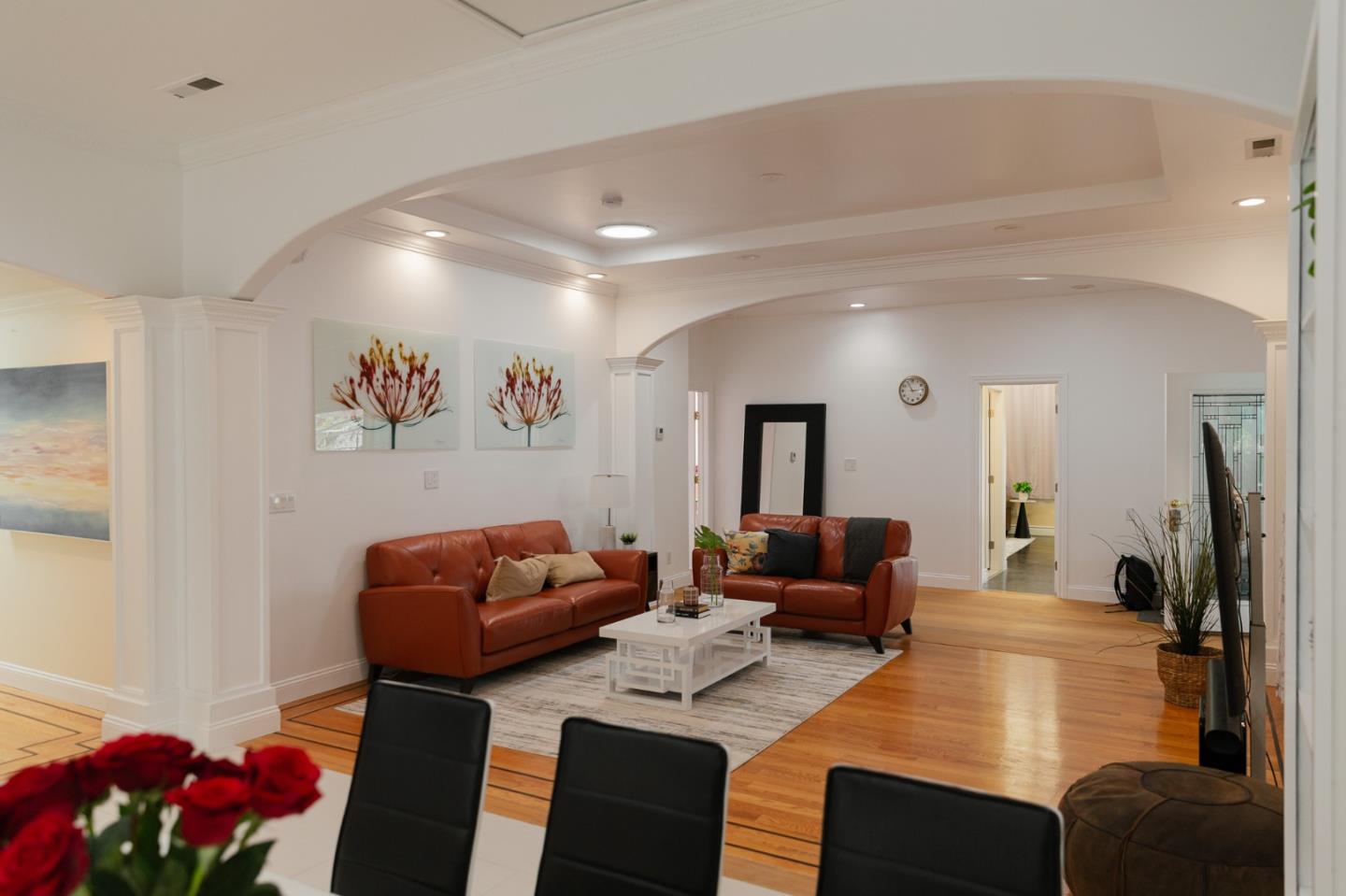 Detail Gallery Image 8 of 53 For 1837 S White Rd, San Jose,  CA 95127 - 4 Beds | 3/1 Baths