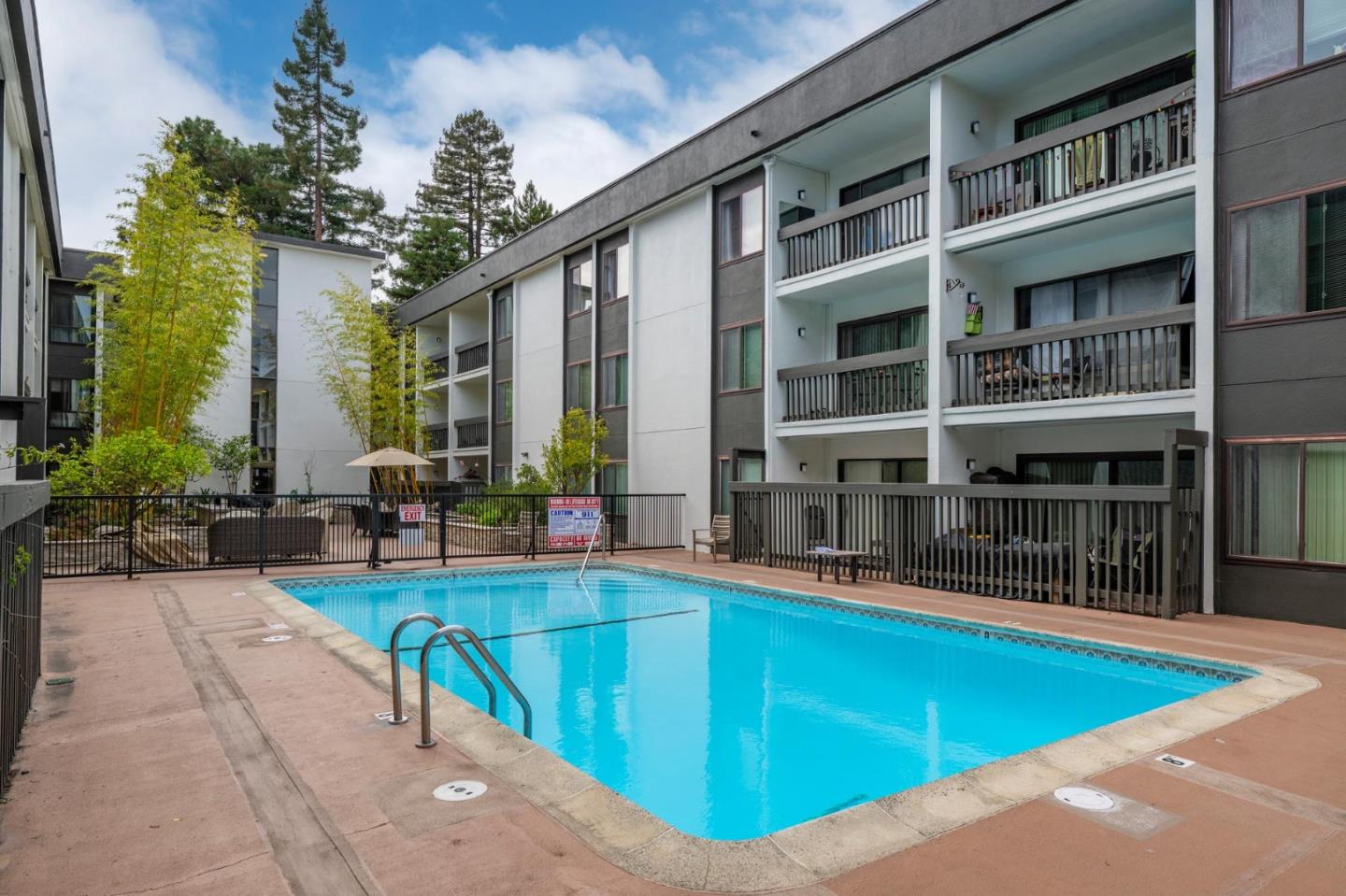 Detail Gallery Image 15 of 16 For 316 N El Camino Real #306,  San Mateo,  CA 94401 - 2 Beds | 2 Baths
