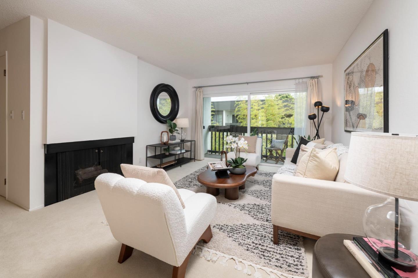 Detail Gallery Image 3 of 16 For 316 N El Camino Real #306,  San Mateo,  CA 94401 - 2 Beds | 2 Baths