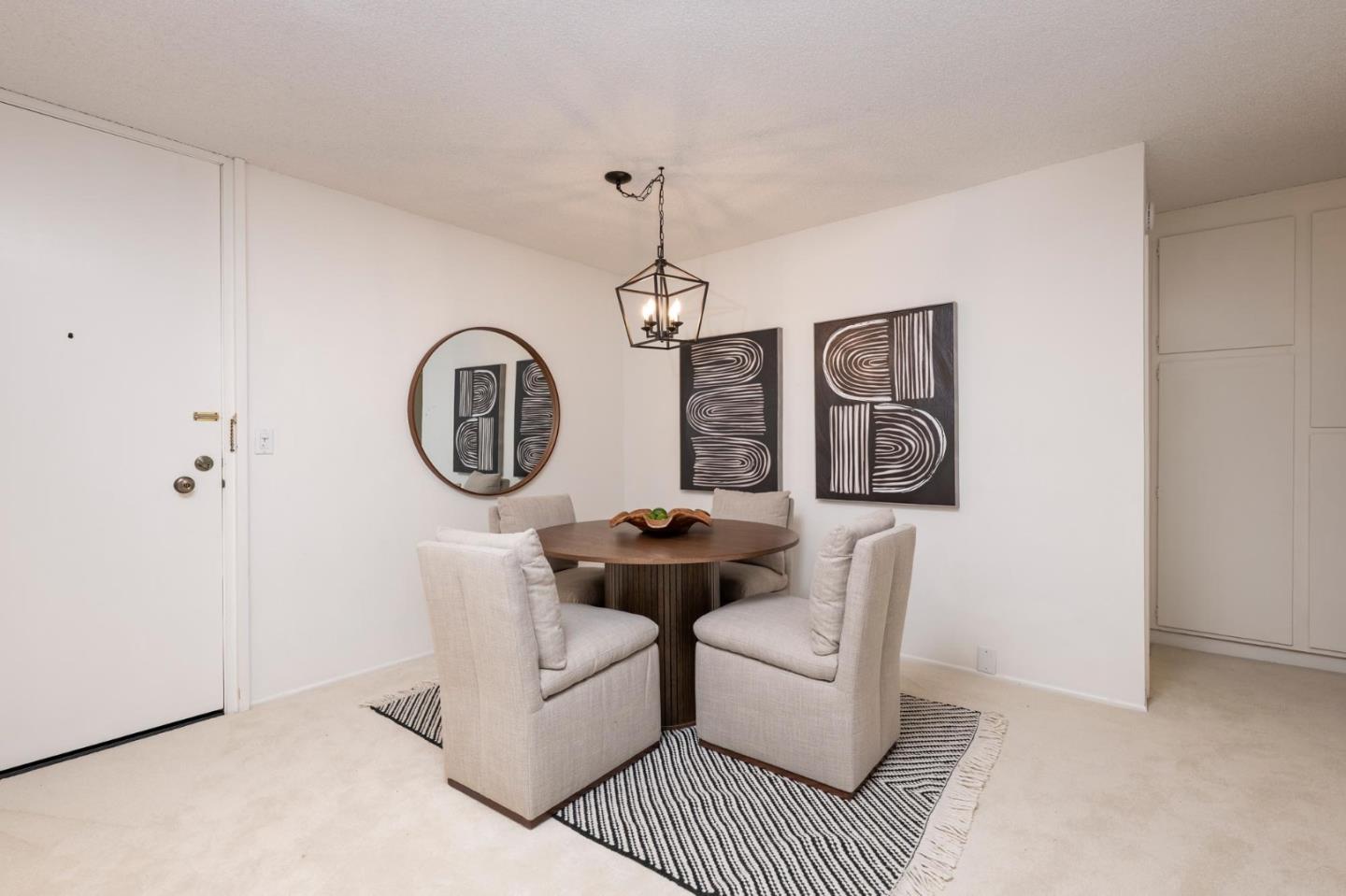 Detail Gallery Image 7 of 16 For 316 N El Camino Real #306,  San Mateo,  CA 94401 - 2 Beds | 2 Baths