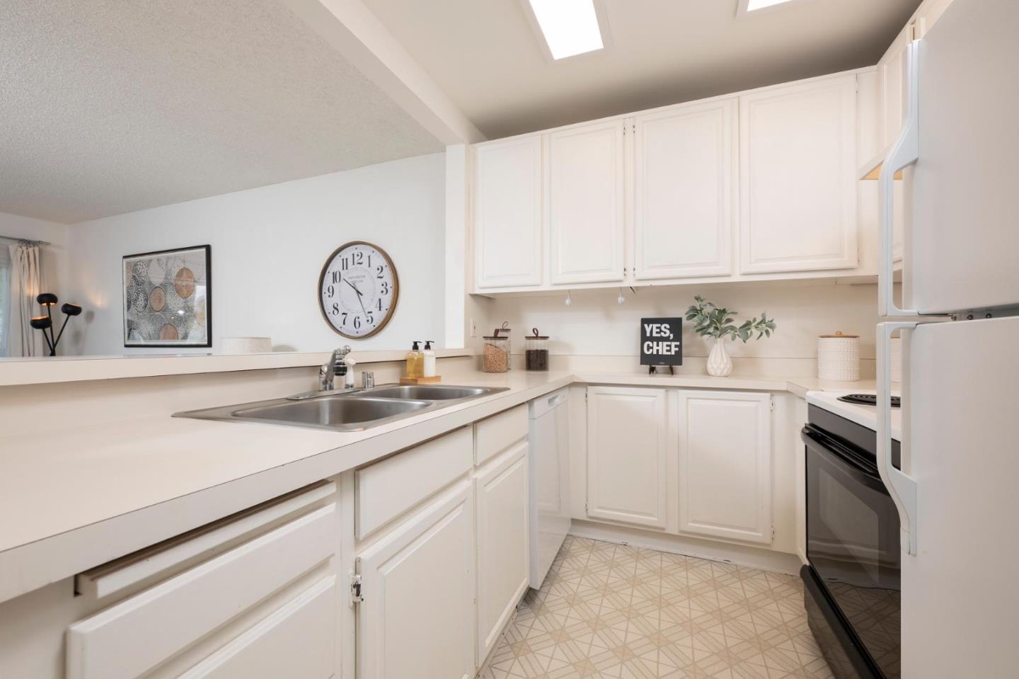Detail Gallery Image 9 of 16 For 316 N El Camino Real #306,  San Mateo,  CA 94401 - 2 Beds | 2 Baths